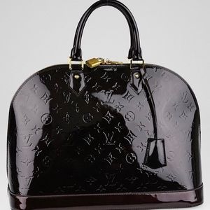 ✨Louis Vuitton Vernis Alma GM in Amarante ✨